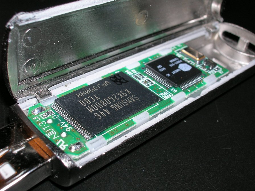 Le Fabbriche di NAND in Giappone Fermano la Produzione per Colpa del Terremoto